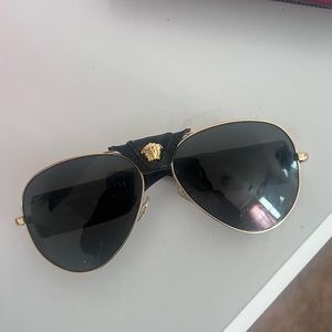 Men’s authentic Versace sun glasses